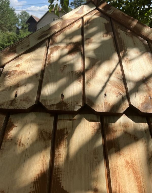 Renovace dřevěné studny barvou Valtti Opaque
